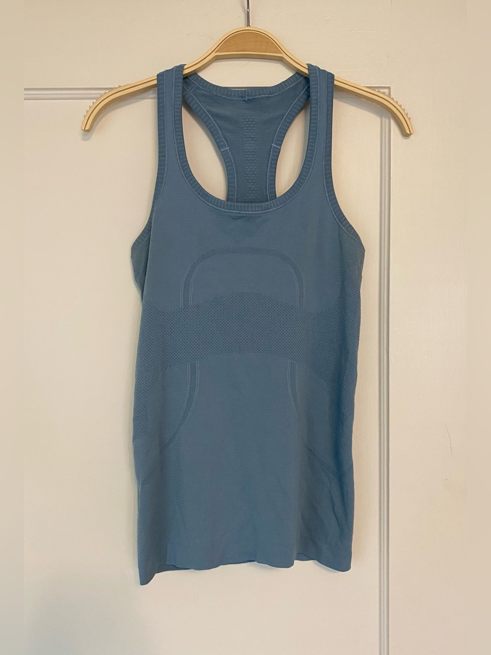 Lululemon Tank Top size 4
